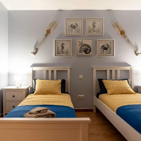 Willa La Perla - Cliffside Retreat *